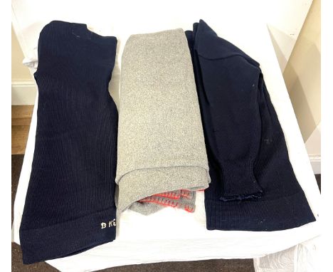2 Navy jumpers and a army blanket
