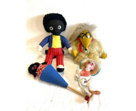 Selection vintage toys including Robinsons 