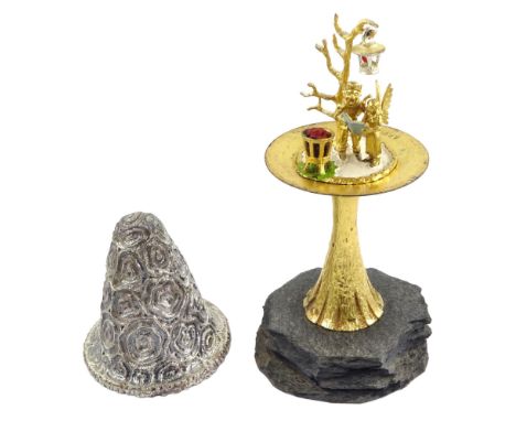 Christopher Nigel Lawrence limited edition silver and parcel gilt surprise mushroom, the textured domed cover opening to reve