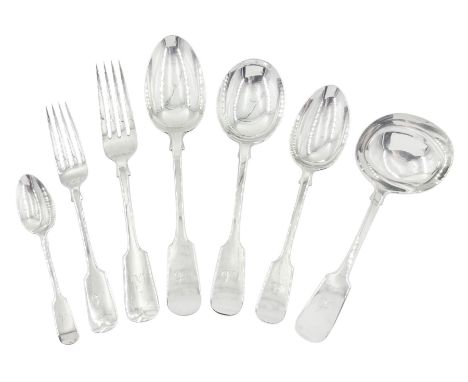 20th century composite canteen of silver Fiddle pattern flatware, comprising seven table spoons, two soup ladles, eighteen ta