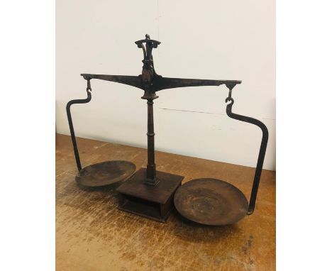 A Set of large cast iron green grocers scales 