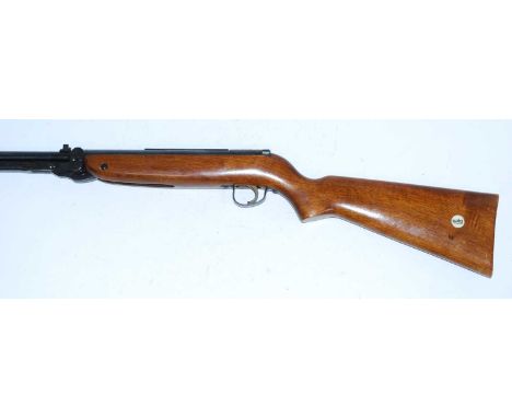 The Webley Mark 3 .22 calibre under-lever action air rifle, the beech stock with Webley logo, serial no. 10748, 110cm.