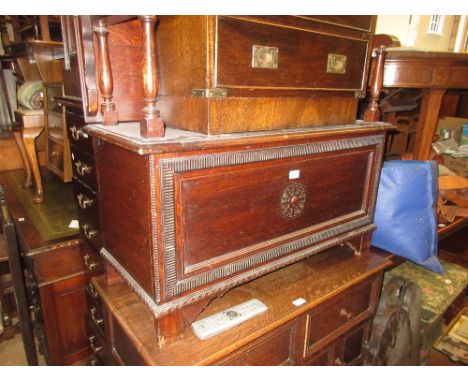 Oak monks bench circa 1930