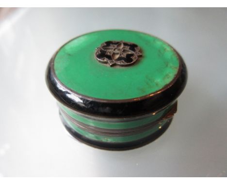 Continental silver and green enamel circular pill box (a/f)