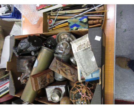 Oak inkwell, chinoiserie decorated tea caddy (a/f) and a quantity of other miscellaneous items