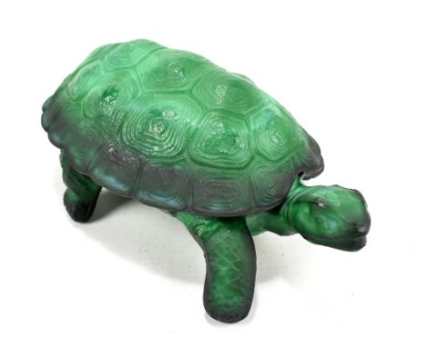 An Art Deco malachite glass trinket box and cover modelled in the form of a turtle by Hoffman/Schlevogt, length 21cm.