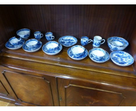 A COLLECTION OF CHINESE EXPORT BLUE AND WHITE PORCELAIN, including tea bowls, saucers and coffee cans. (19)