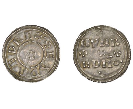 Eadred (946-955), Penny, Two Line type [HT 1], North-Eastern dies, Hunred, +eadred rex’ around small cross, rev. hvnred mo in