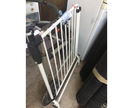 A STAIR GATE