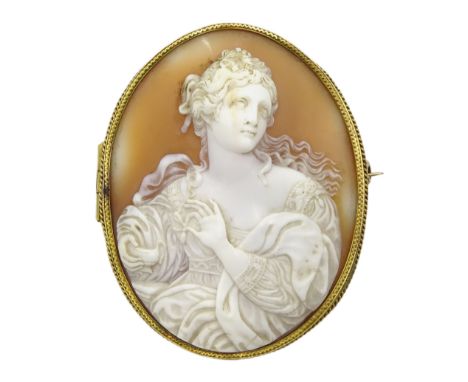 Large Victorian 15ct gold mounted cameo brooch, depicting a half length portrait of a ladyClick here to view further images, 
