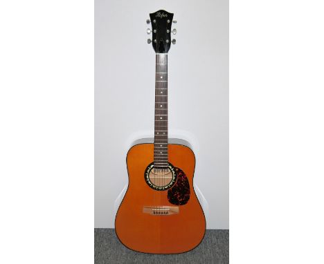 Western-Gitarre Höfner von 1981Hochwertige Dreadnought-Gitarre des deutschen Herstellers, eine seltene Vintage-Gitarre, das B