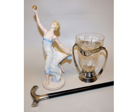 Jugendstil-Traubenspüler, feiner Spazierstock und Porzellanplastik AusdruckstänzerinEin Traubenspüler oder Traubenwäscher, Be
