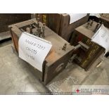 PLASTIC INJECTION MOLD - CH105 Handle