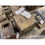 PLASTIC INJECTION MOLD - Ring a Round Tumbler