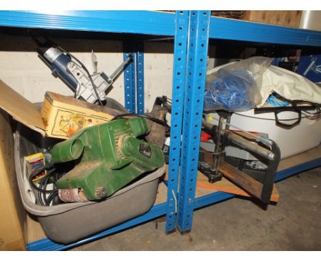 A QUANTITY OF VARIOUS TOOLS, PARTS ETC TO INC MITRE SAW, SANDER, SANDPAPER ETC (WHOLE ROW)