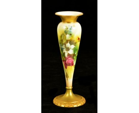 A ROYAL WORCESTER SLENDER OVIFORM VASE, PAINTED WITH ROSES BETWEEN THE GILT NECK AND FOOT, 17CM H, PUCE PRINTED MARKS, INCLUD