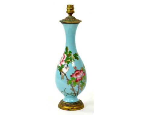 AN ORMOLU-MOUNTED JAPANESE CLOISONNÉ ENAMEL VASE ADAPTED AS A LAMP, 34CM H, EXCLUDING FITMENT 