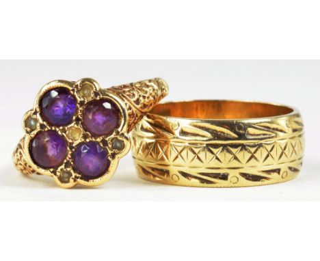 A 9CT GOLD WEDDING RING AND AN AMETHYST CLUSTER RING, IN 9CT GOLD, 9.9G GROSS