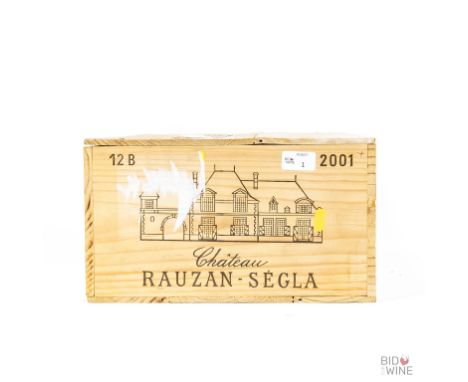 Margaux, Bordeaux, France. 2eme Cru Classe. The 2001 Rauzan-S picked September 28 to October 11, shows moderate maturation on