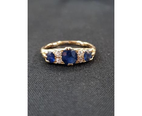 ANTIQUE 18 CARAT GOLD SAPPHIRE AND DIAMOND RING 