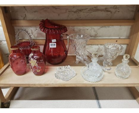 SHELF LOT OF RUBY GLASS AND OTHER GLASS 