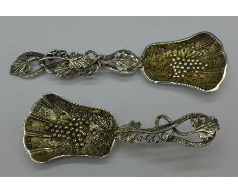 Two silver caddy spoons with grapevine design, Birmingham 1971