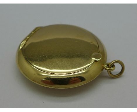 A 9ct gold powder compact, Birmingham 1919, 12.5g