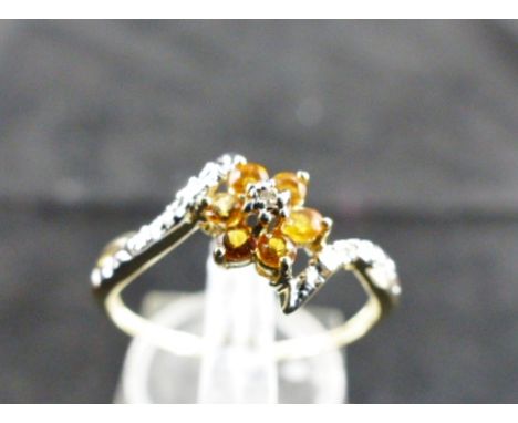 9ct gold diamond and citrine ring. Size O.