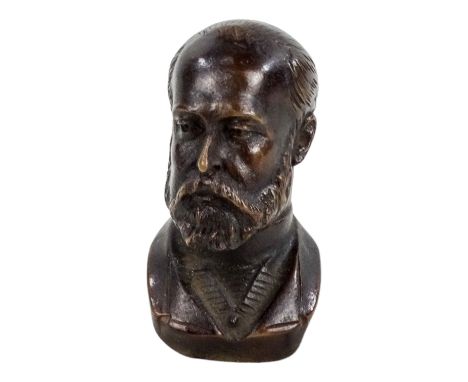 J P Darbier 19th/20th century bronze of an elegant gentleman - the bust raised on a white marble base, height 9cm.