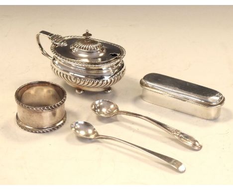 Collection of silver items to include; Edward VII silver mustard pot, London 1907, George VI silver napkin ring, Birmingham 1