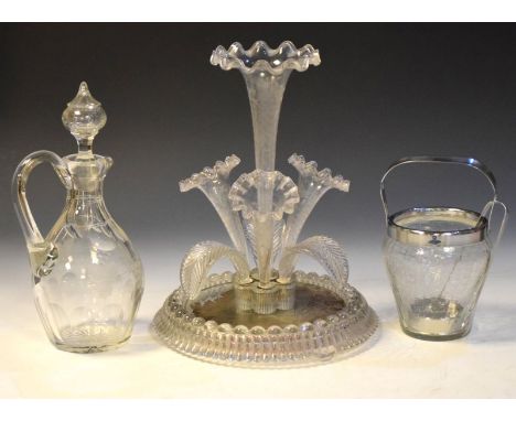 Late 19th/early 20th Century clear glass epergne with etched tall central flute, three smaller and three leaves on mirrored b