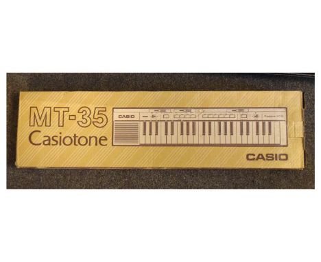 Boxed Casio 'Casiotone' MT-35 keyboard  