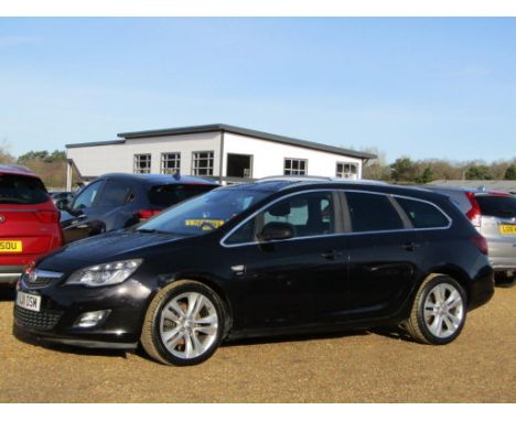 Make &amp; Model: Vauxhall Astra SRi CDTi S/SDate of Reg: AJ11 OSMColour: Blackcc: 1956MoT: 27-08-2022Fuel Type: DIESELMileag
