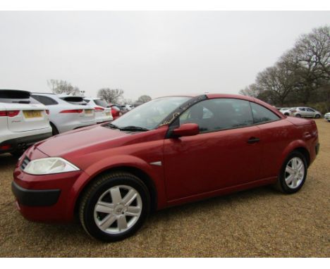Make &amp; Model: Renault Megane CoupeDate of Reg: YN55 OOAColour: Redcc: 1598MoT: 22-06-2022Fuel Type: PETROLMileage: 122kTr