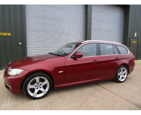 Make &amp; Model: BMW 318d Exclusive EditionDate of Reg: AK11 BYWColour: Redcc: 1995MoT: 16-02-2022Fuel Type: DIESELMileage: 