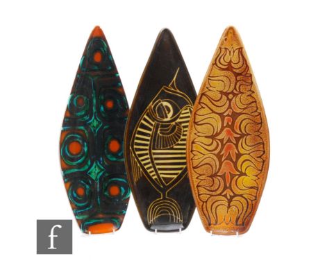 Poole Pottery - An Agean pattern spear head dish, stylised abstract fish design over brown ground, length 44cm, together with