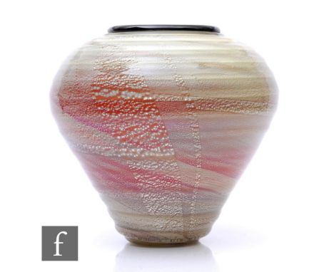 Flavio Poli - Seguso Vetri D'Art - A large later 20th Century Italian Murano glass vase of shouldered ovoid form with tapered