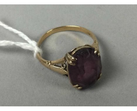 AMETHYST DRESS RING,set in nine carat goldRing Size L