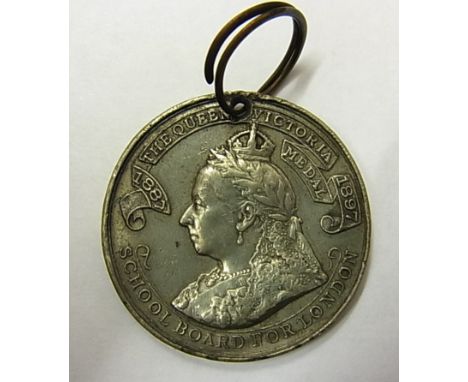 British 1887 - 1897 the Queen Victoria Medal, School Board For London For Year Ended AD 1900 - W/M for suspension. GVF/AEF