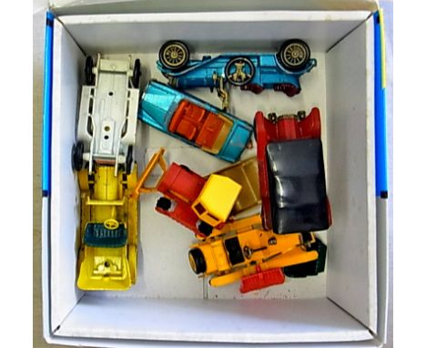 Mixed Box of vintage cars- nice lot