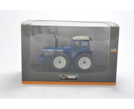 Farm model interest comprising Universal Hobbies 1/32 County 1474 Tractor. Looks to be excellent and without obvious sign of 