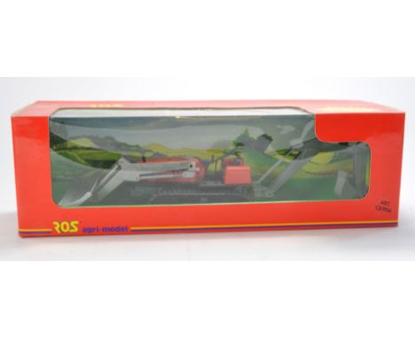 ROS 1/25 Farm Issue comprising Universal Crawler Backhoe and Shovel Tractor. Excellent and secure in very good box. 