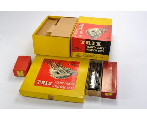 Trix Vintage Model Railway comprising No. 3006 Many - ways Through Station and others. Set 3006 looks to have had little or n