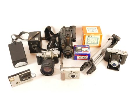 A collection of cameras and camera accessories, to include, a Panasonic G2 movie camera. (1 box)