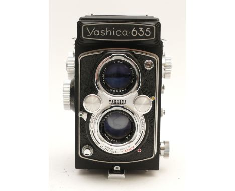 A Yashica 635 TLR camera, with Yashikor f/3.5 80mm lenses, serial no. SX 7031067.