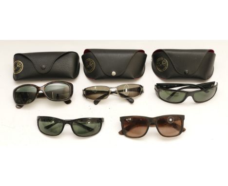 Three cased pairs of Ray-Ban designer sunglasses, together with two loose pairs. (5)