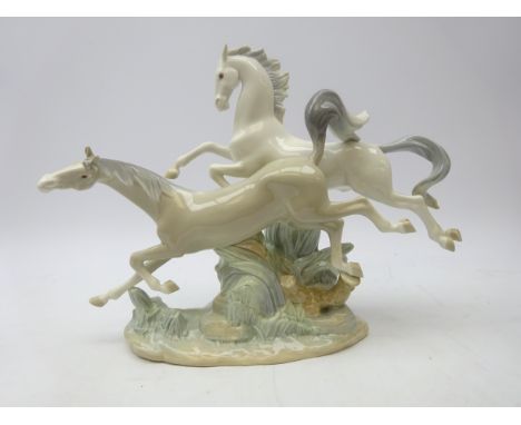 Lladro group of two Galloping Horses, L38cm x H30cm  Condition Report No faults 