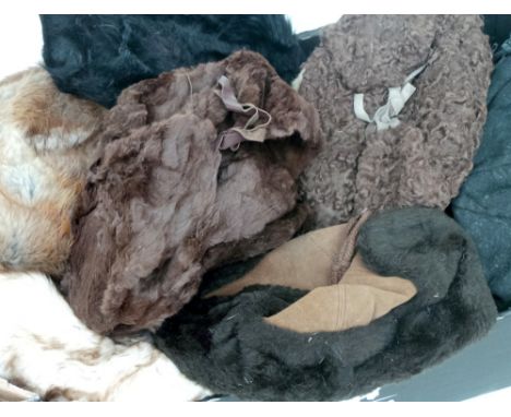 A lot of gents fur hats, some vintage. 20 in total