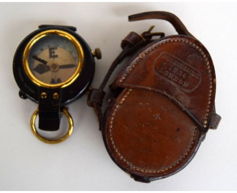 A WW1 military compass E.R. Watts and Son London 1914 no. 7639, Verner's pattern in leather case stamped Hobson & Sons 1914, 