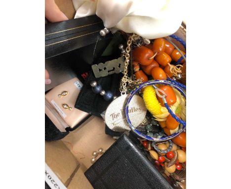 A collection of vintage and other costume jewellery to include Lola Rose, Mizpah, Rosaries, The Beatles pendant, earrings, ne